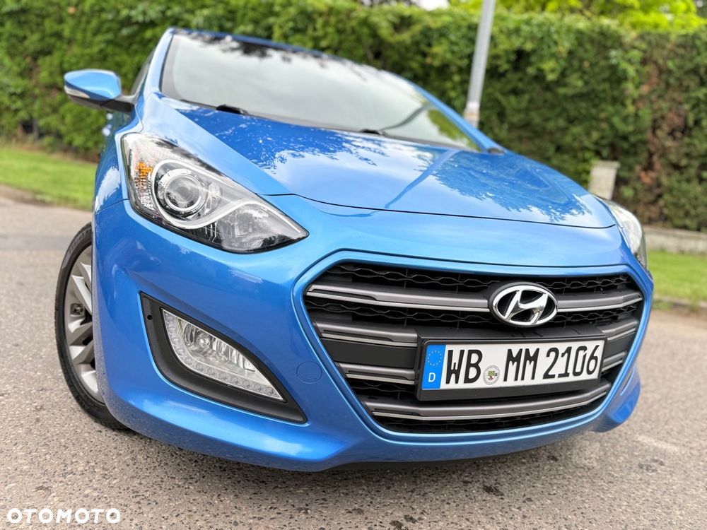 Hyundai i30 1.6 GDI Premium - 9