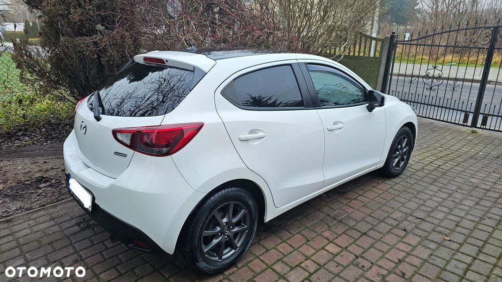 Mazda 2 - 11