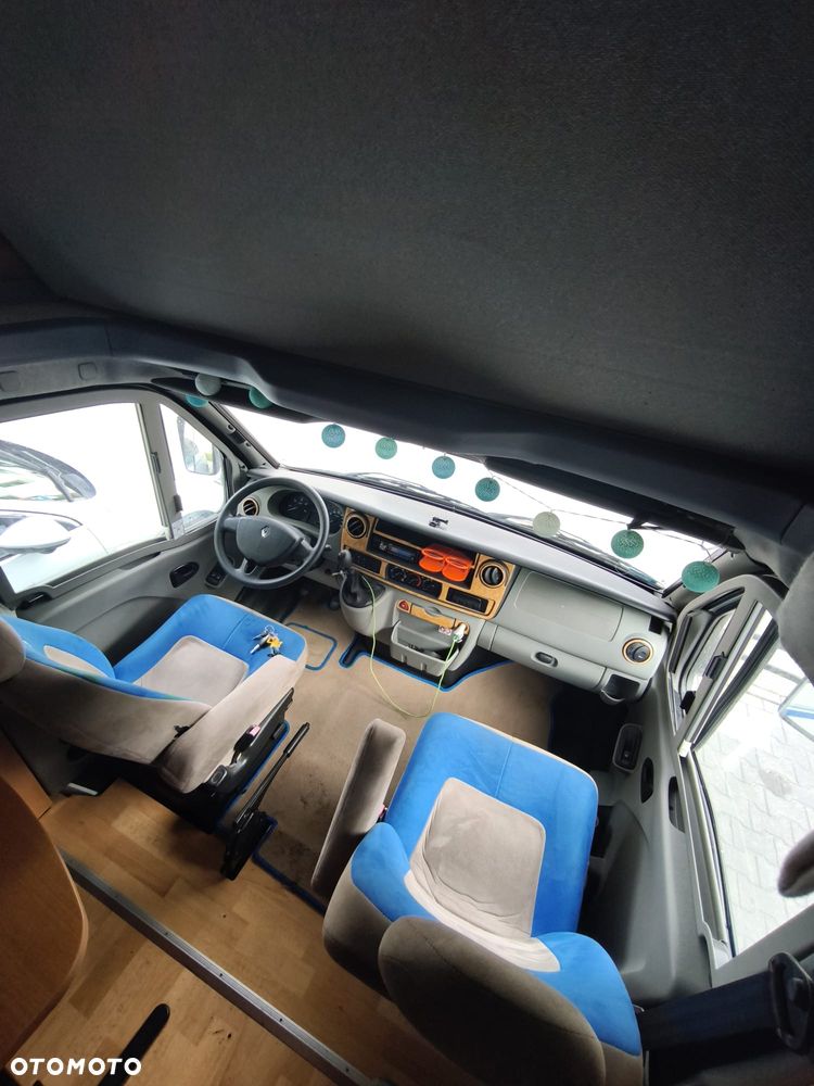 Renault Master - 25