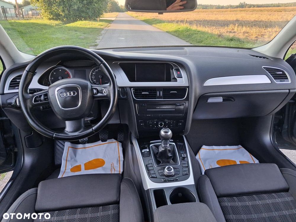 Audi A4 Avant - 19