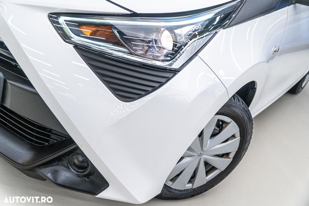 Toyota Aygo 1.0 VVY-I 5 usi X-style - 34