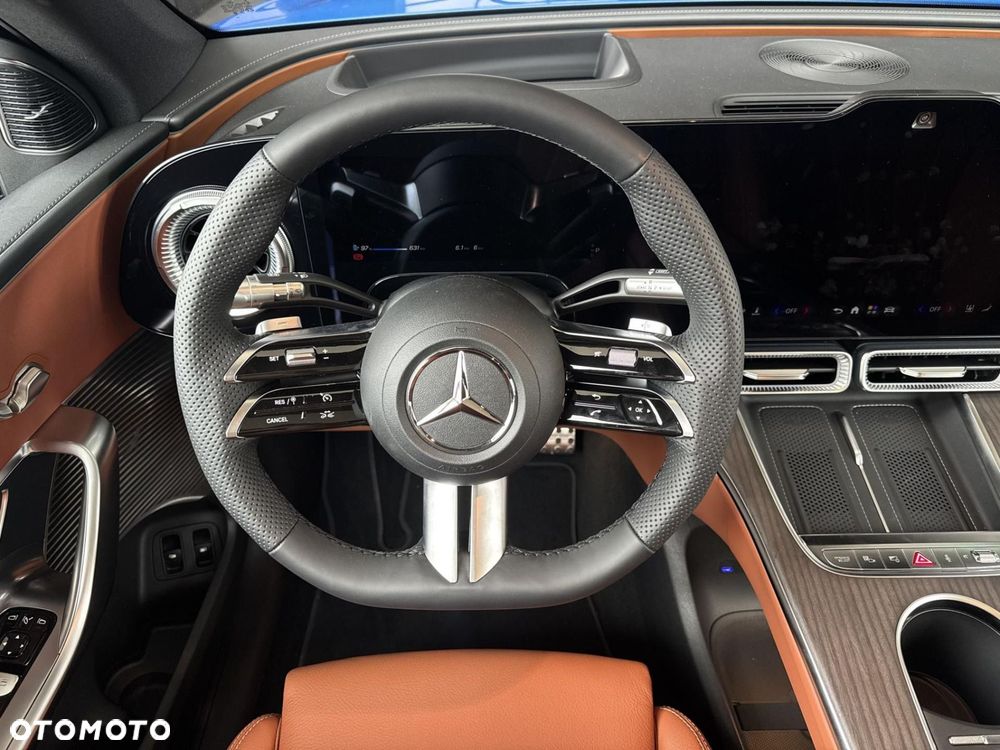 Mercedes-Benz GLC - 14