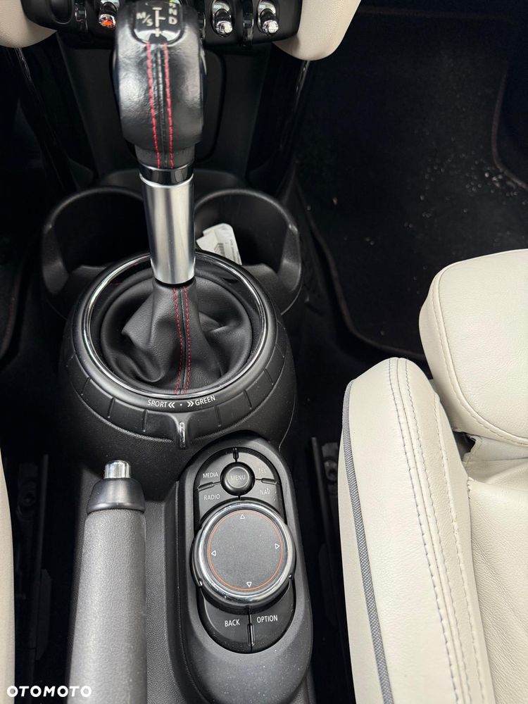MINI Cooper S - 10