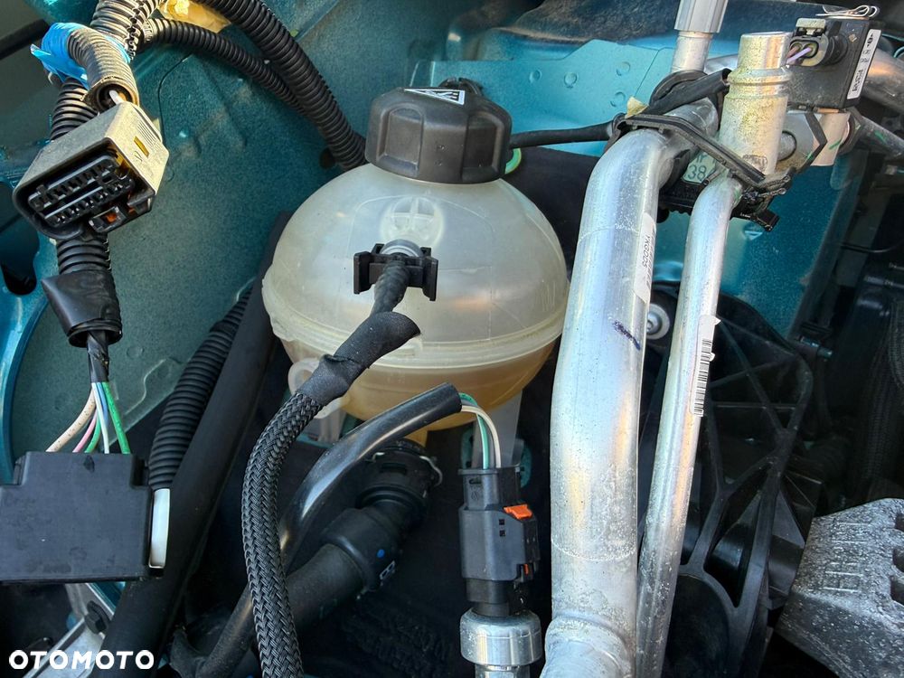 Peugeot 3008 1.2 PureTech mHEV Allure Pack S&S e-DCS6 - 25