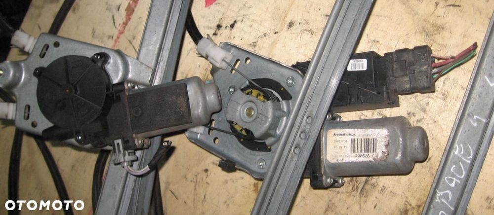 podnośnik szyby lewej przód ESPACE IV - 3