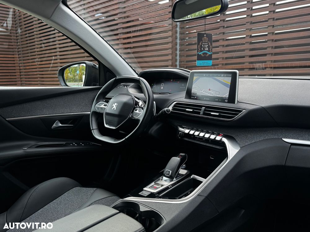 Peugeot 3008 PureTech 130 Stop & Start GPF EAT8 Allure Pack - 27