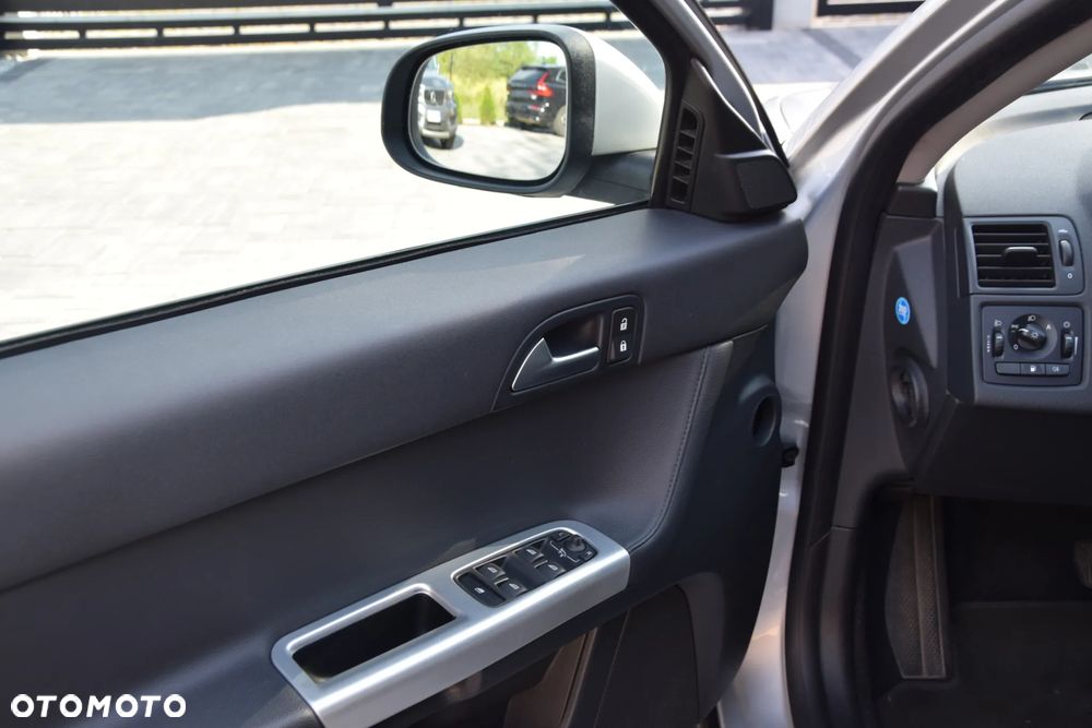 Volvo V50 DPF D3 Geartronic Business Edition - 22