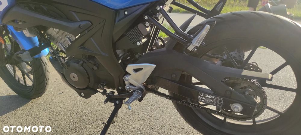 Suzuki GSX - 5