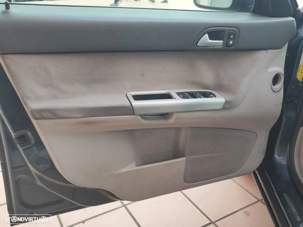 Volvo V50 1.6D Momentum - 8