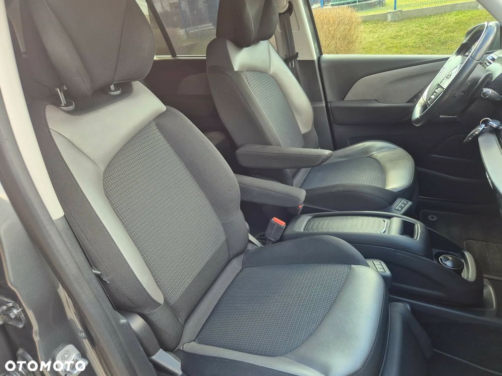 Citroën C4 Grand Picasso BlueHDi 150 EAT6 Exclusive - 16