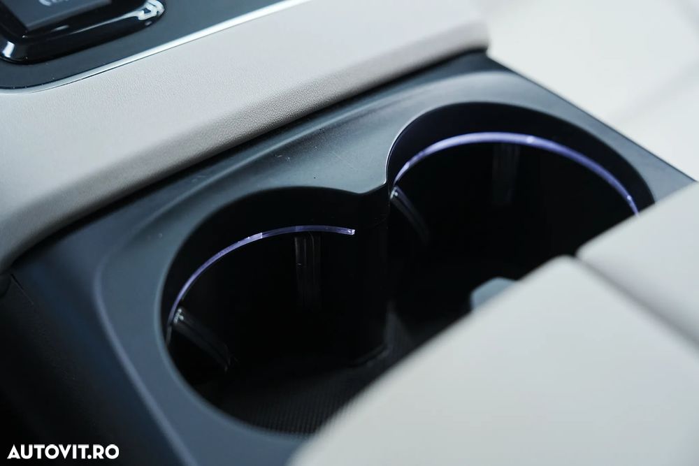 Citroën C5 Aircross 1.6 PHEV FWD 225 EAT8 Shine - 41