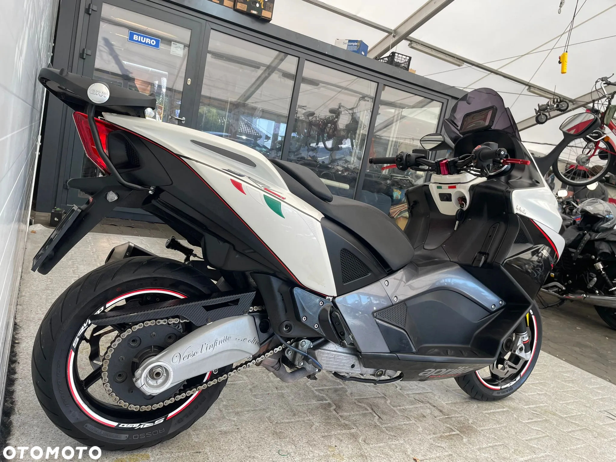 Aprilia Inny - 14