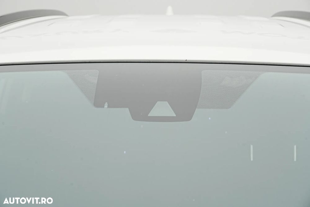 Toyota RAV4 2.5 Hybrid VVT-iE 4x2 Active - 40