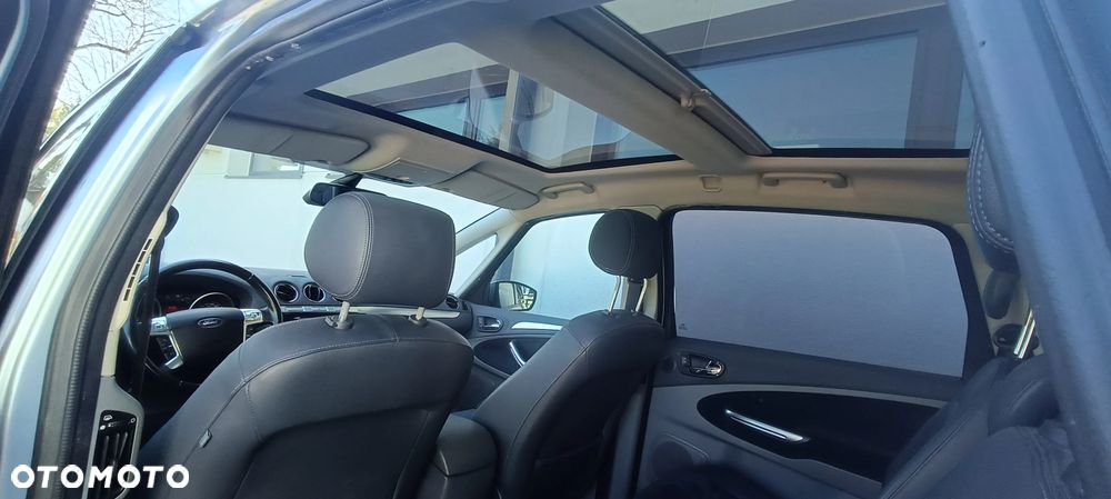 Ford S-Max - 7