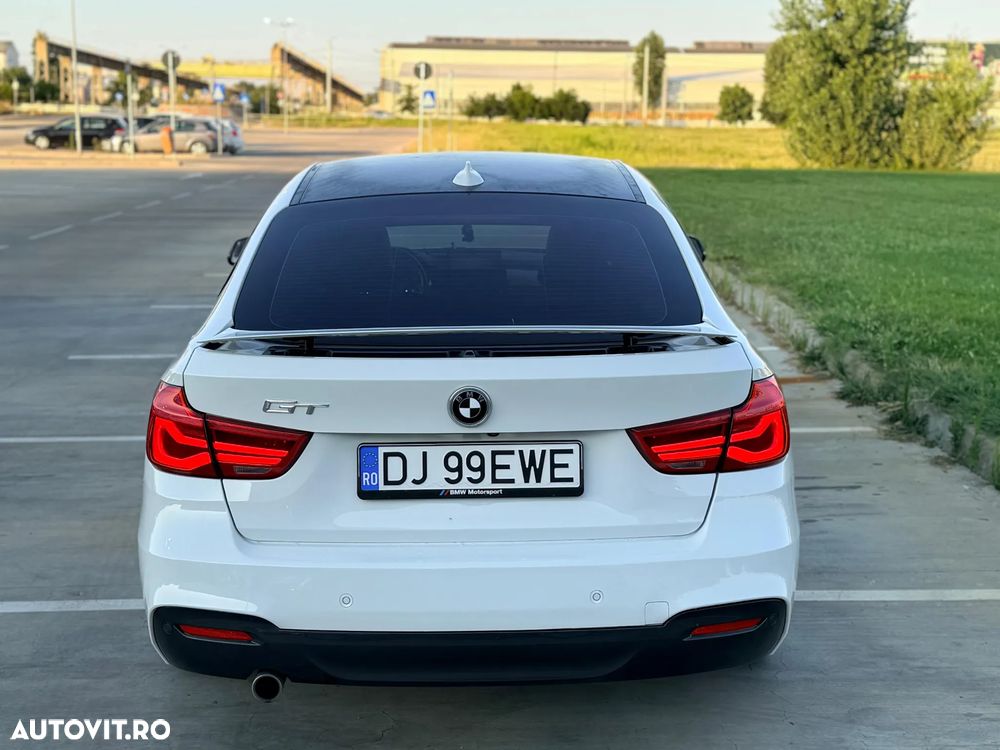 BMW Seria 3 320d Aut. Sport Line - 2