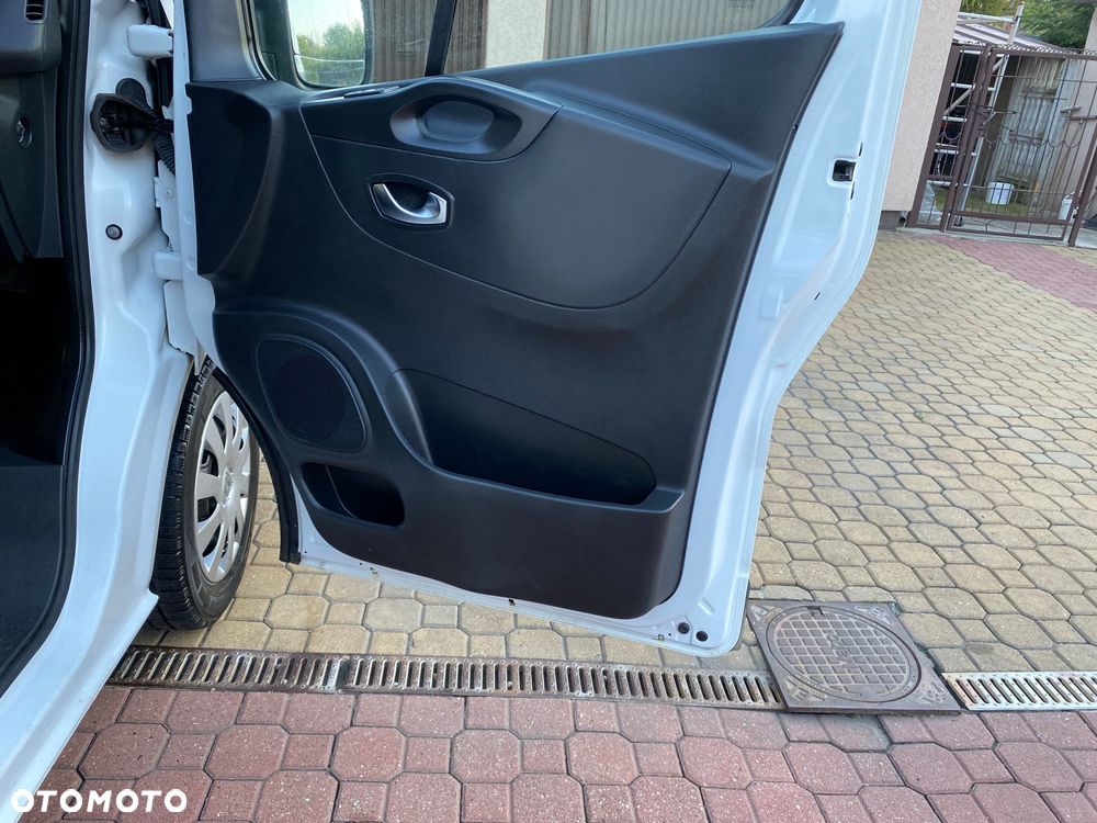 Renault TRAFIC L1 H1  120 koni 2.0 dci - 19