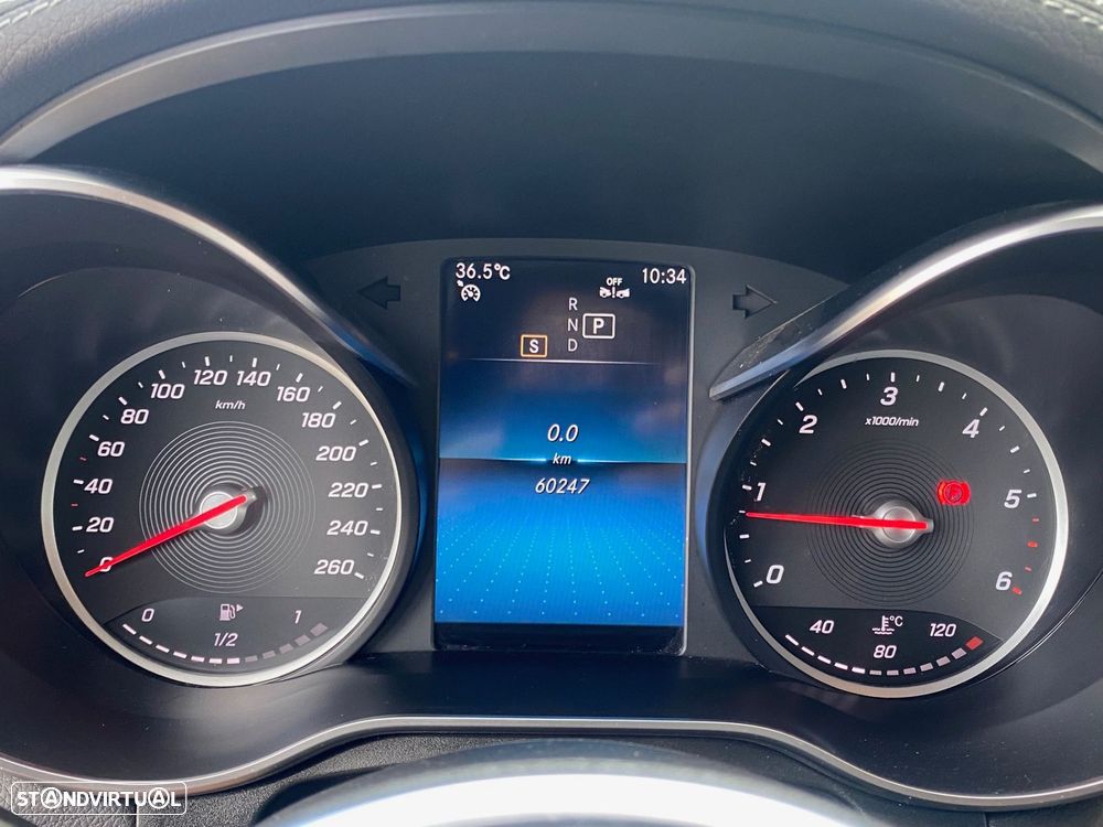 Mercedes-Benz GLC 220 d 4Matic - 38