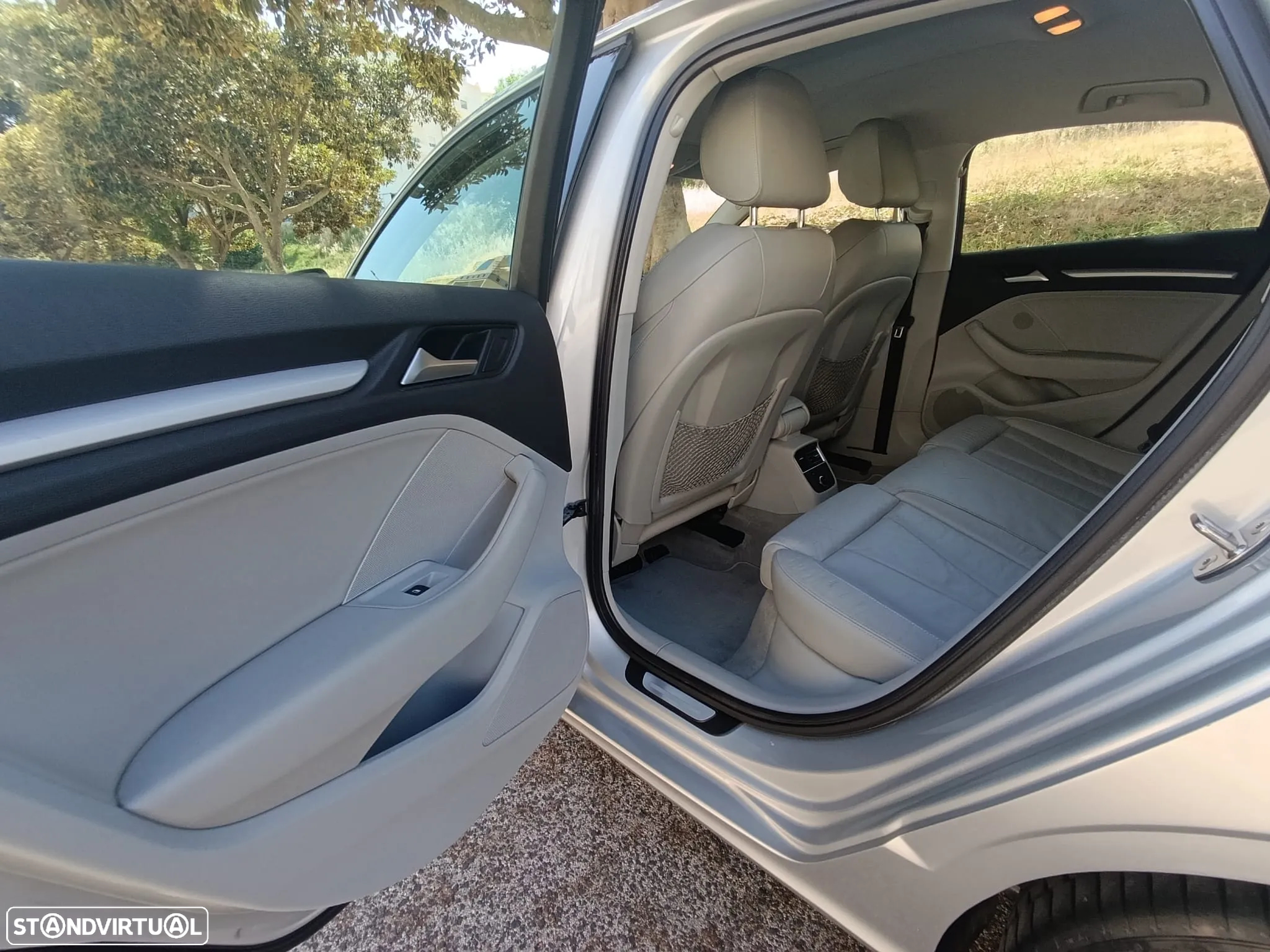 Audi A3 Limousine 2.0 TDI Sport S tronic - 19