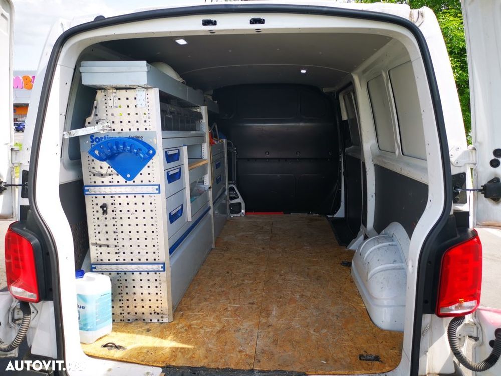 Volkswagen Transporter - 15