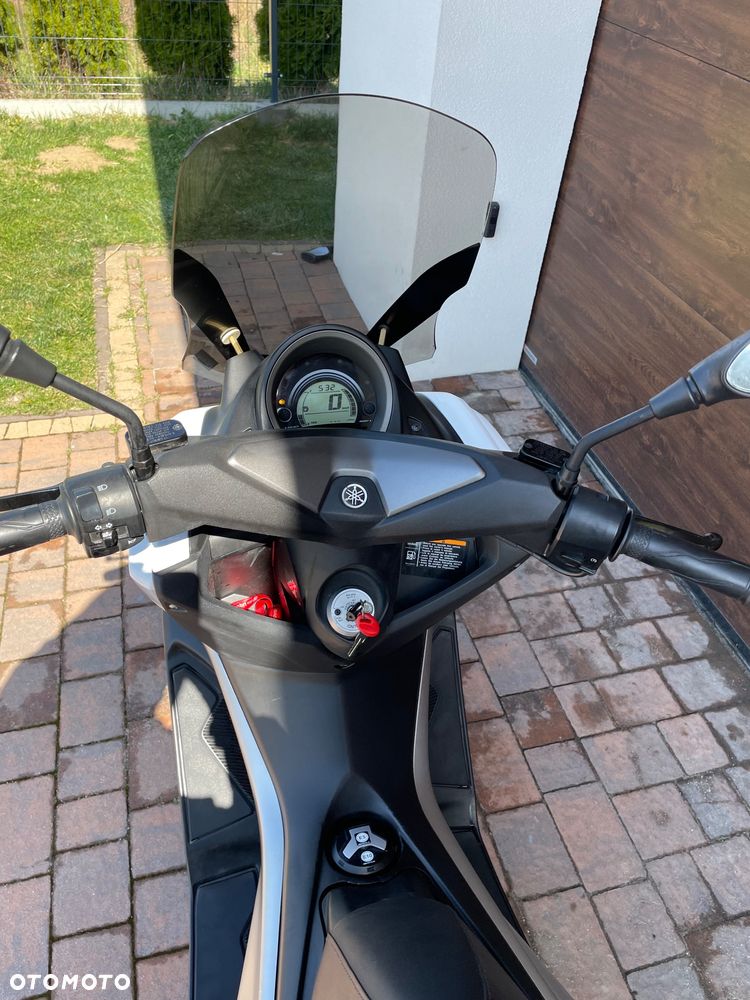 Yamaha NMAX - 6