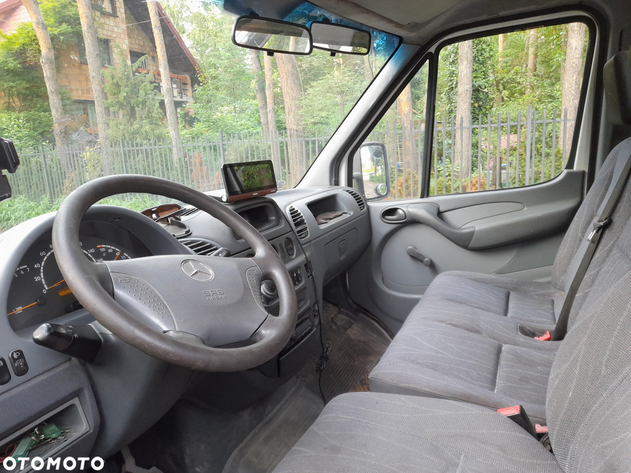 Mercedes-Benz Sprinter - 9