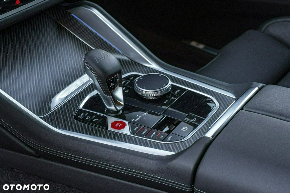 BMW XM 50e PHEV sport - 17