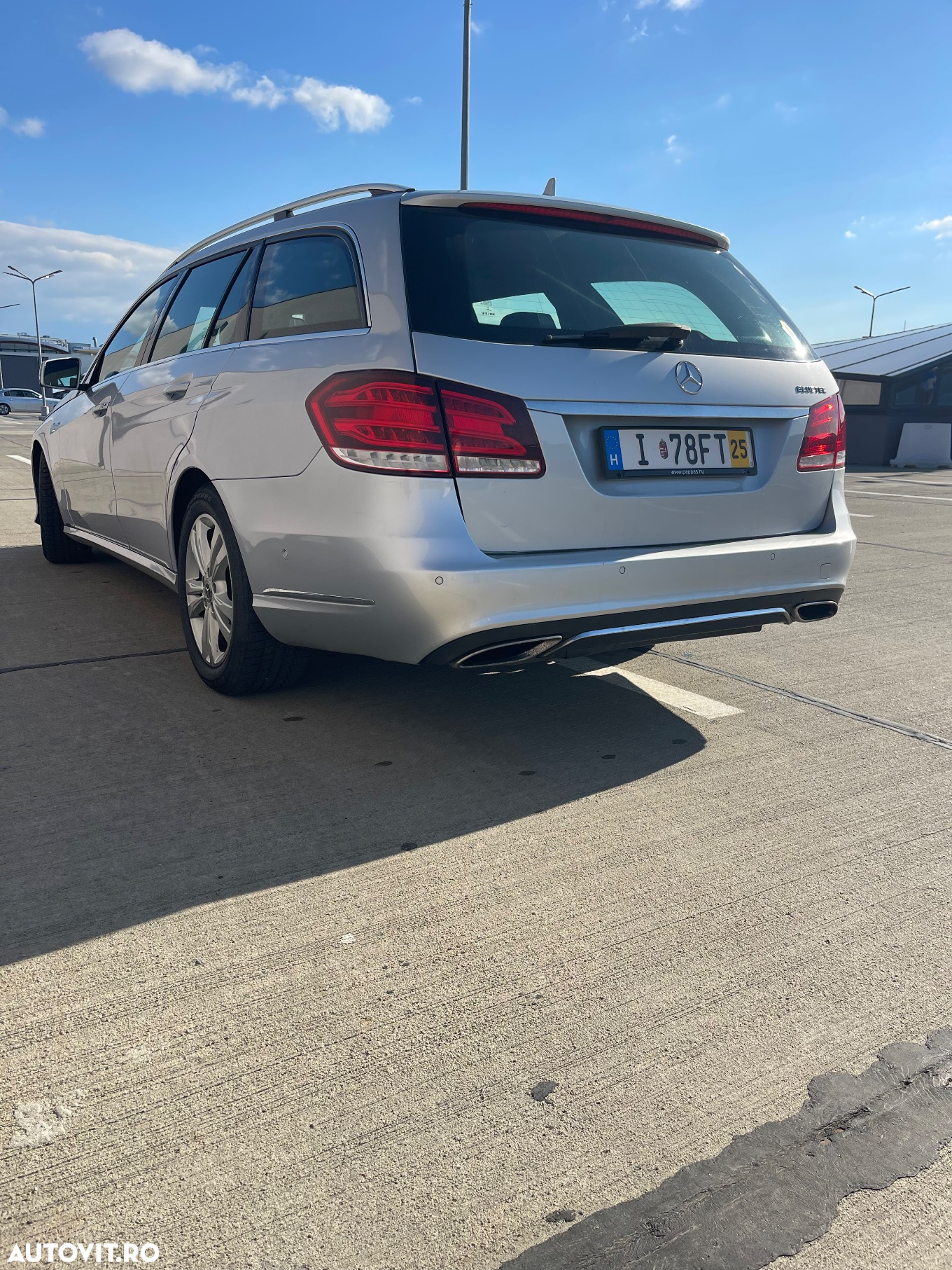 Mercedes-Benz E 220 BlueTEC BlueEFFICIENCY Edition 9G-TRONIC Avantgarde - 12