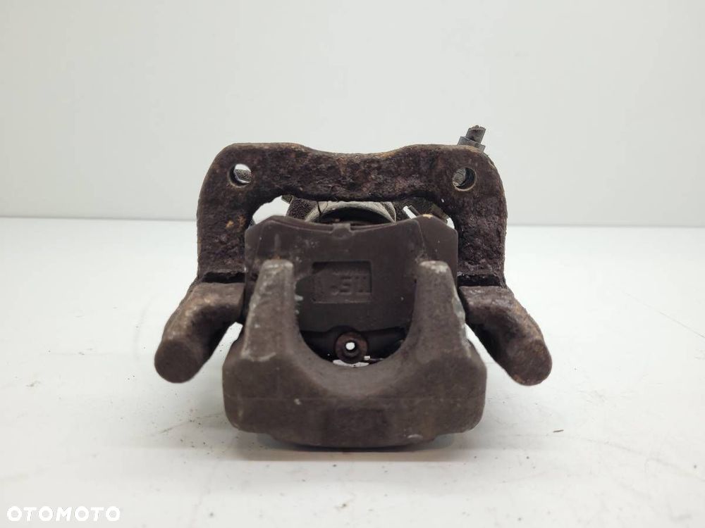 ZACISK HAMULCOWY TYŁ TYLNY PRAWY JARZMO PEUGEOT 307 1.6 HDI - 5