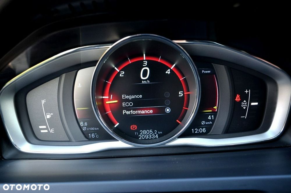 Volvo V60 - 17