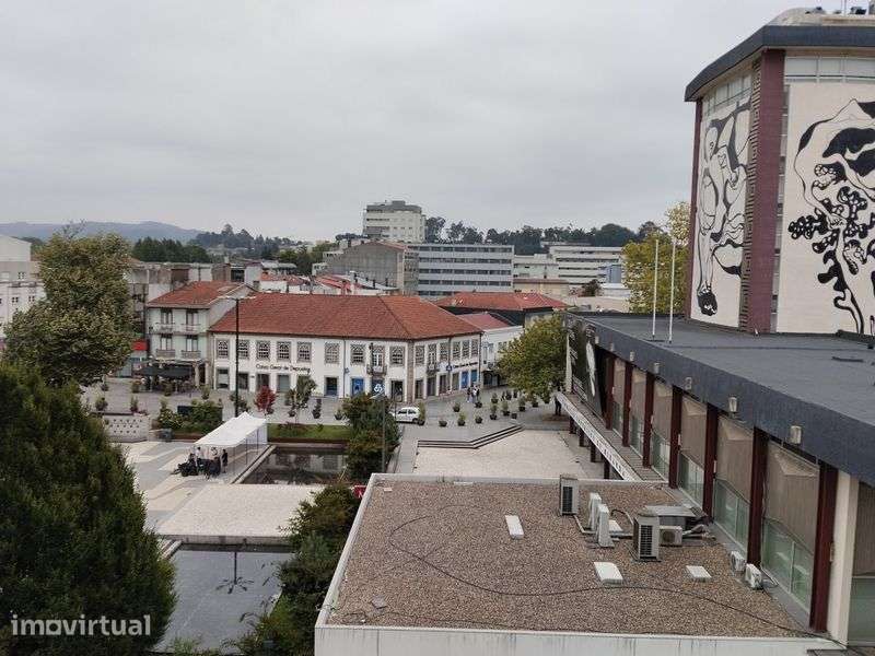 T1 novo no centro de Famalicão - Grande imagem: 3/12