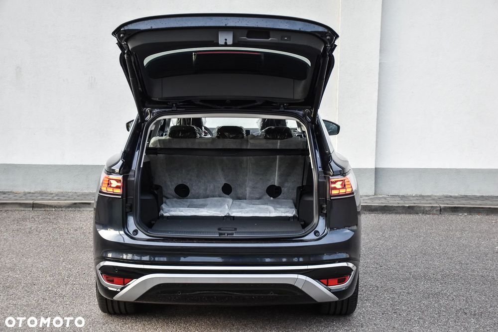 Volkswagen ID.6 - 39