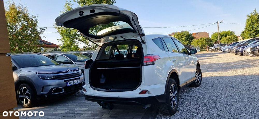 Toyota RAV4 - 7