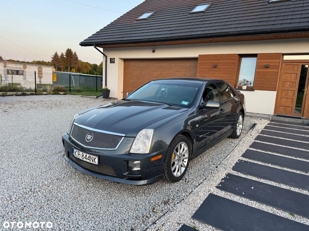 Cadillac STS-V - 5