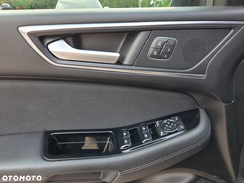 Ford S-Max 2.0 EcoBlue Titanium - 9
