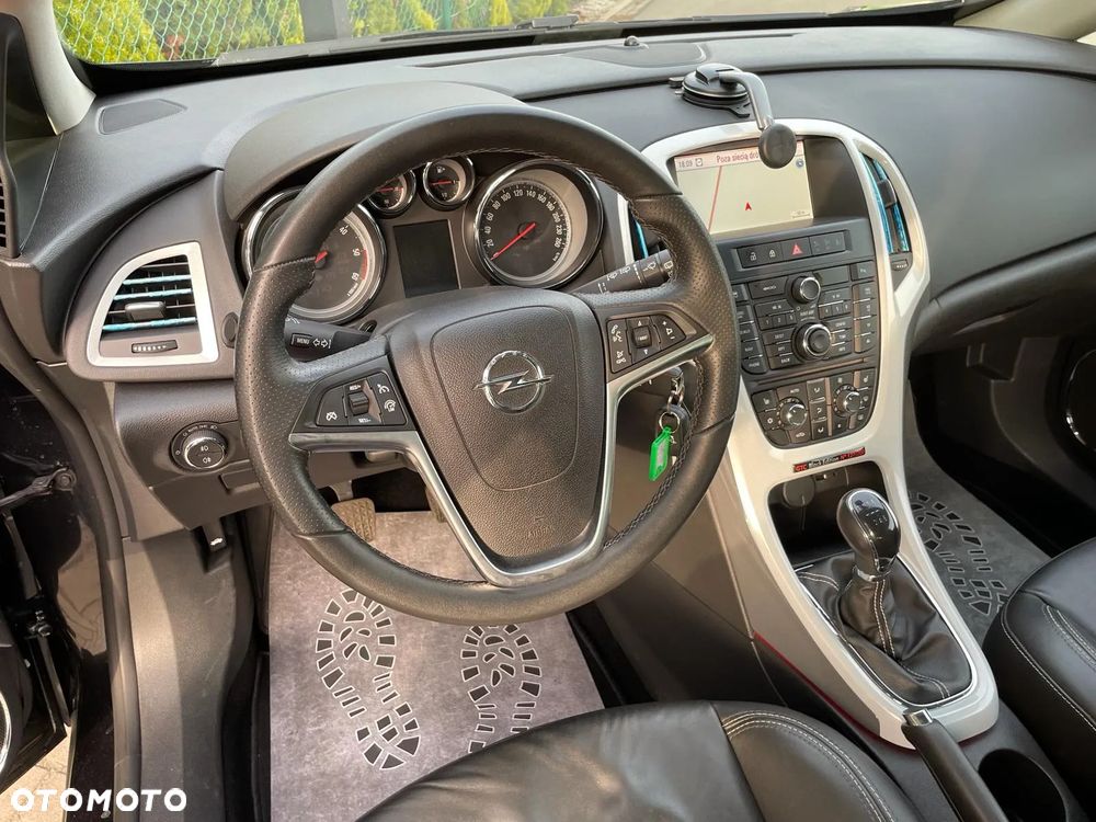 Opel Astra IV GTC 1.7 CDTI Sport S&S - 17