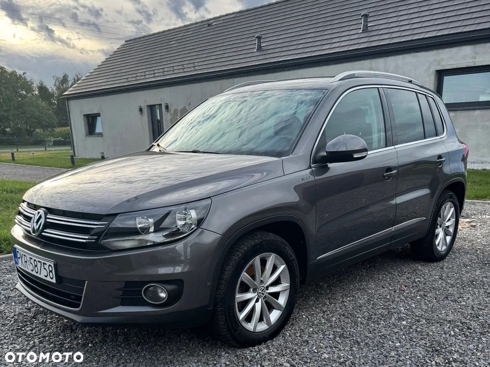 Volkswagen Tiguan 2.0 TDI DPF BlueMotion Technology Lounge Sport & Style - 1
