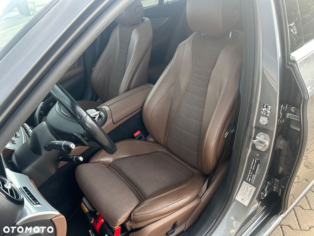 Mercedes-Benz Klasa E 220 d 4-Matic All-Terrain - 8