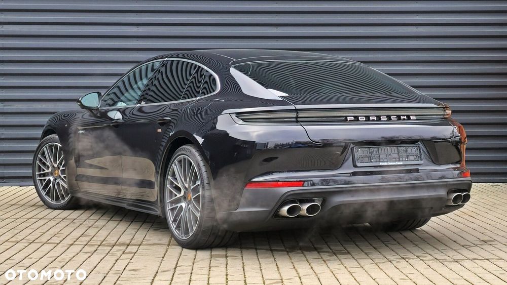Porsche Panamera - 5