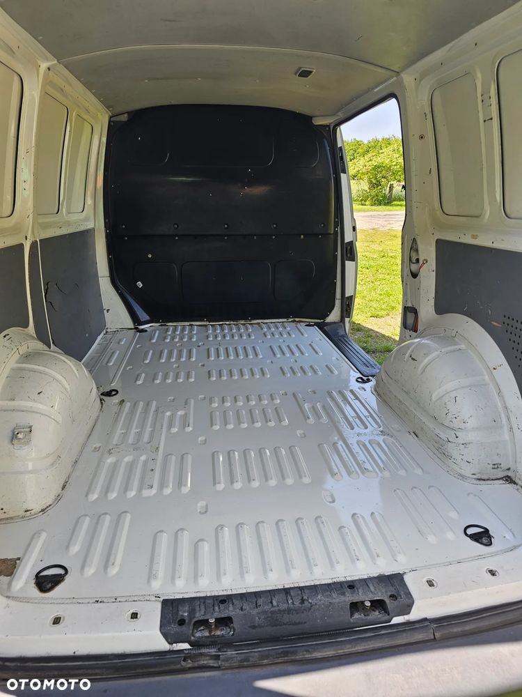 Volkswagen Transporter T5 TDI L1H1 - 9