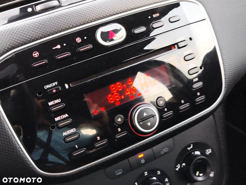 Fiat Punto 0.9 Twinair Easy Pakiet Easy Plus S&S - 37