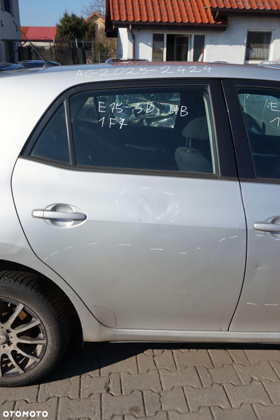 DRZWI TYLNE PRAWE AURIS E15 I LIFT 5D HB 1F7  SREBRNY TOYOTA 2009-2013 - 1