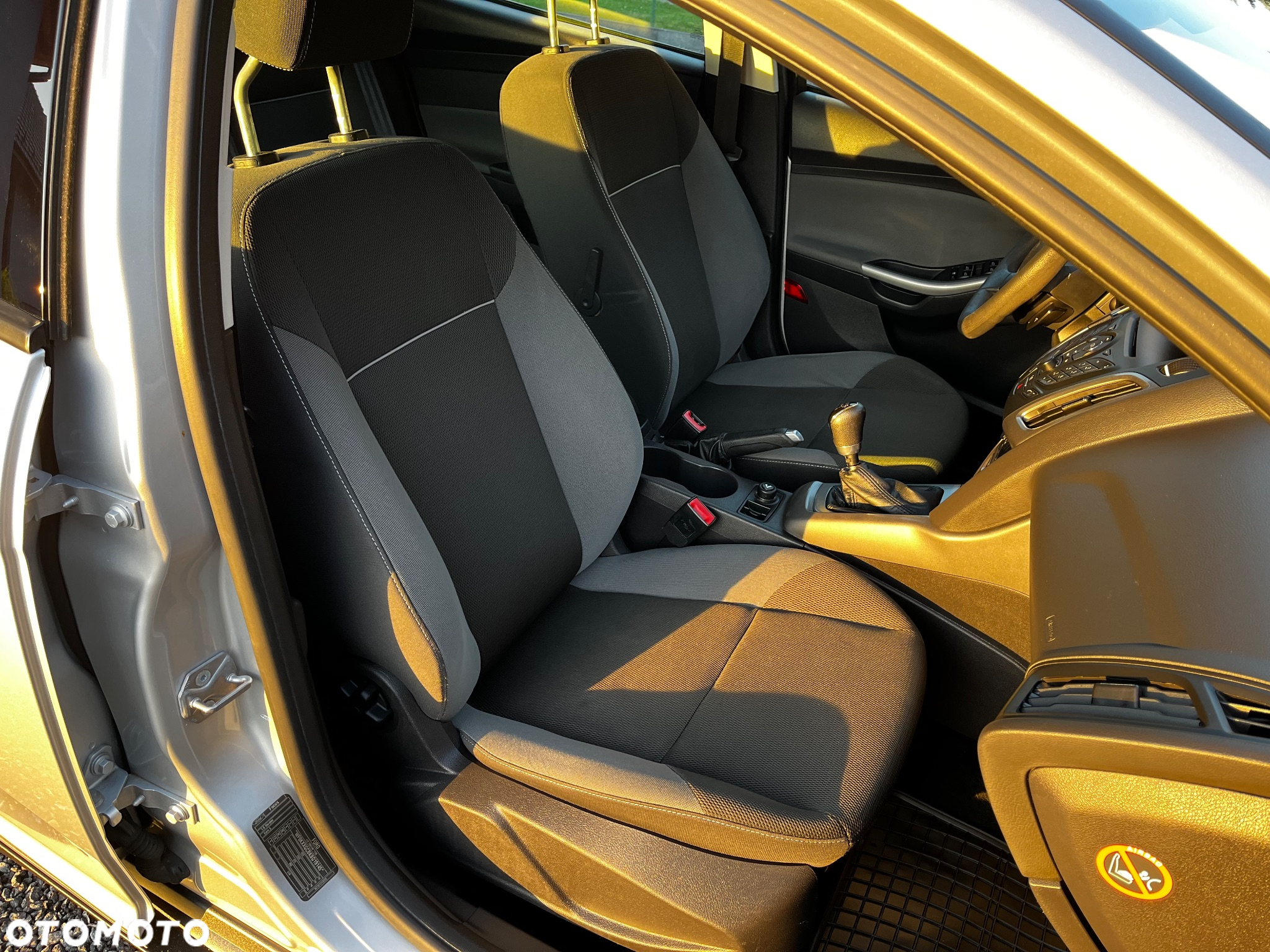 Ford Focus 1.6 Platinium X - 19