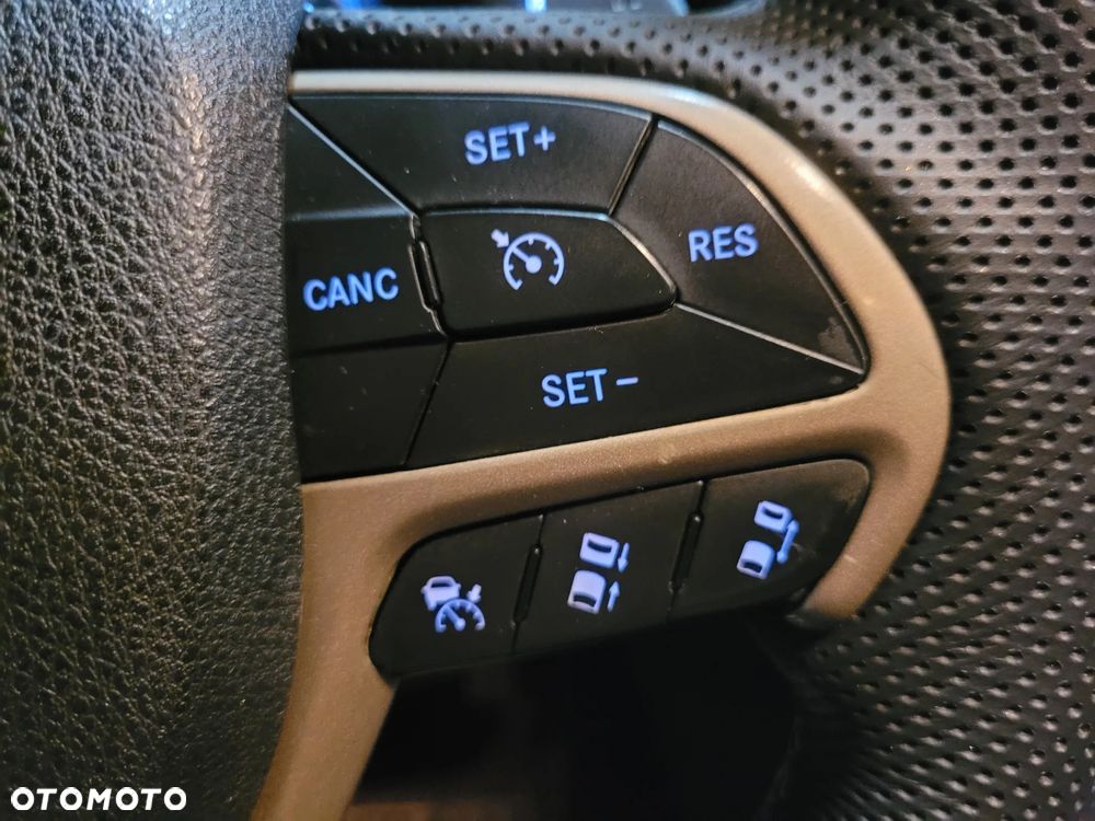 Jeep Grand Cherokee 3.0 V6 Multijet 4WD Automatik Overland - 25