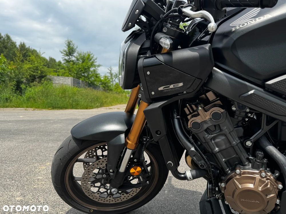 Honda CB - 8