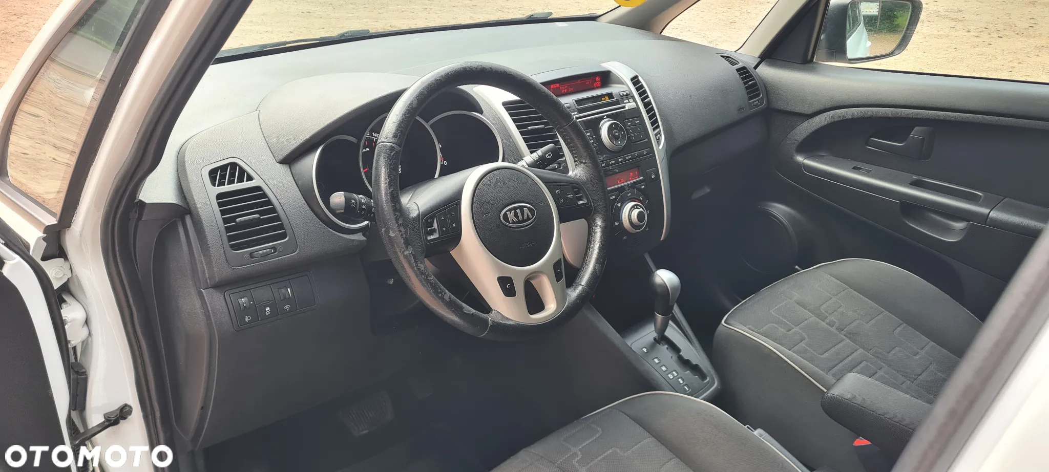 Kia Venga 1.6 Business Line - 11