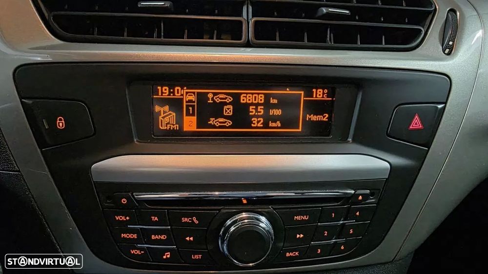 Citroën C-Elysée 1.2 PureTech Exclusive - 11