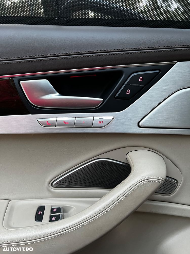 Audi A8 - 14