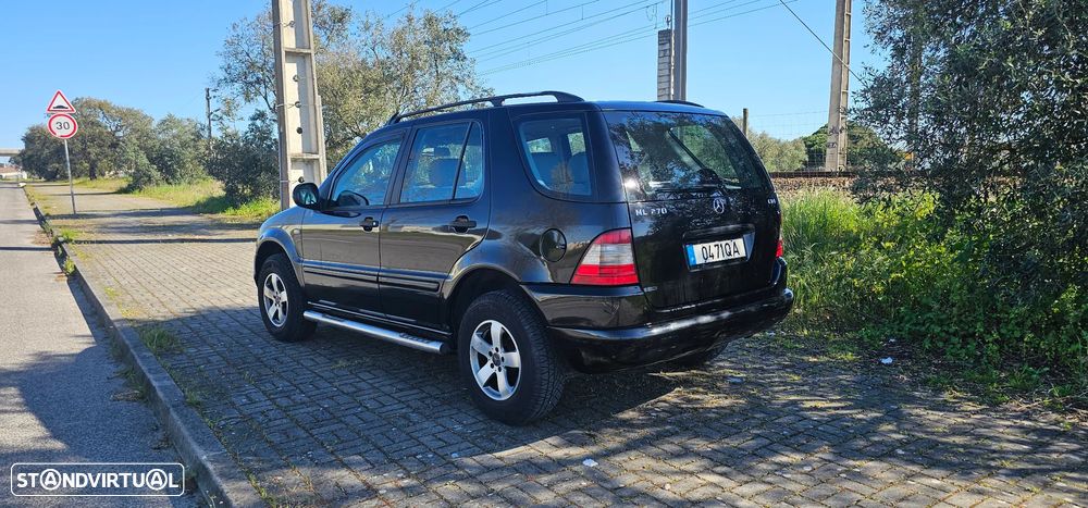 Mercedes-Benz ML 270 CDI Special Edition - 8