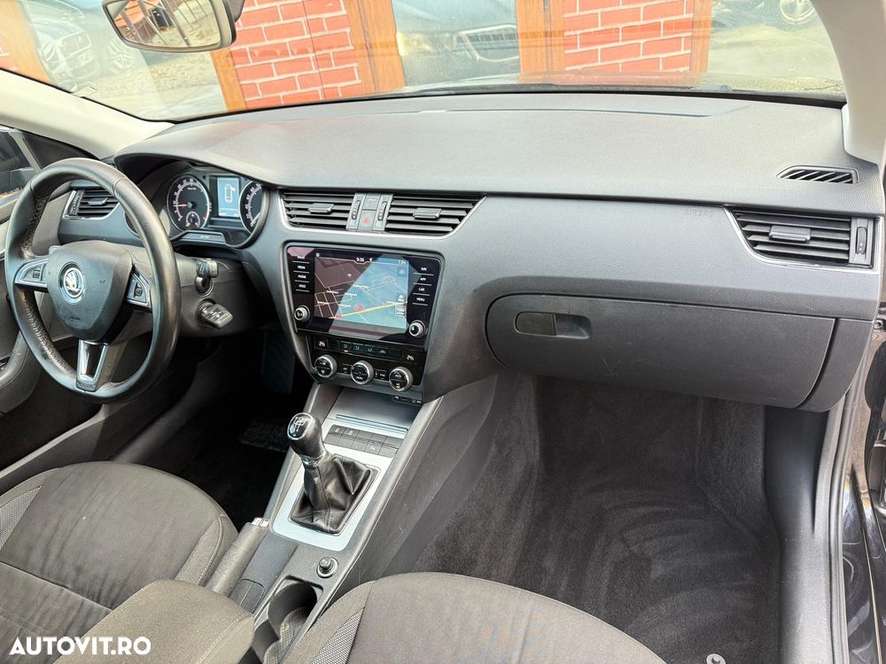 Skoda Octavia - 7