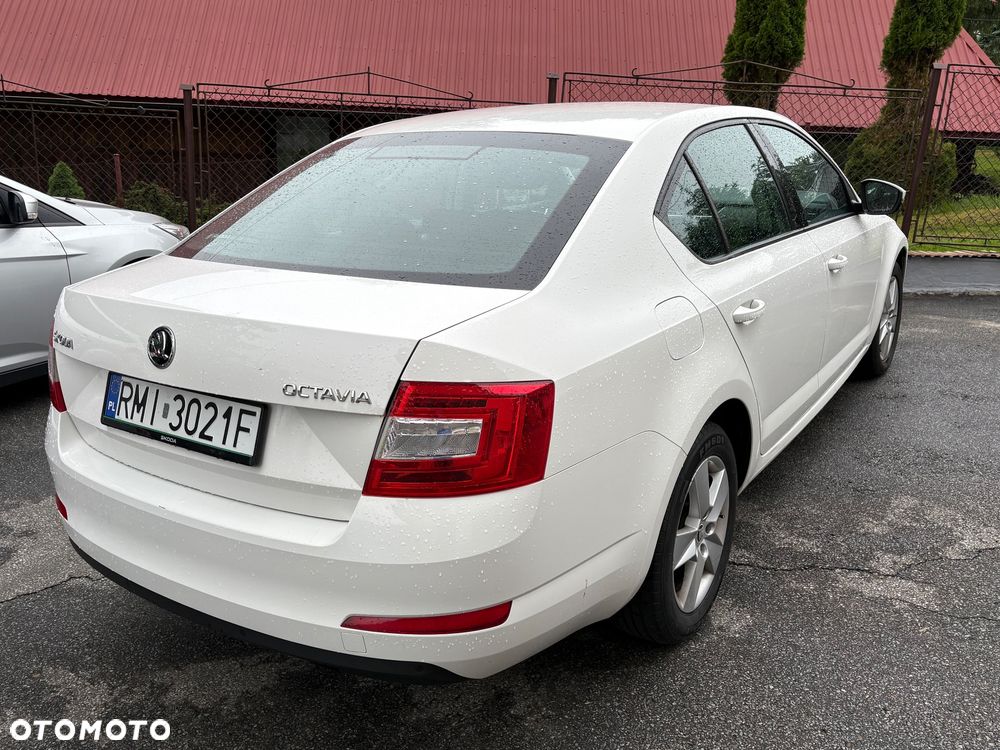 Skoda Octavia 1.6 TDI Ambition - 6
